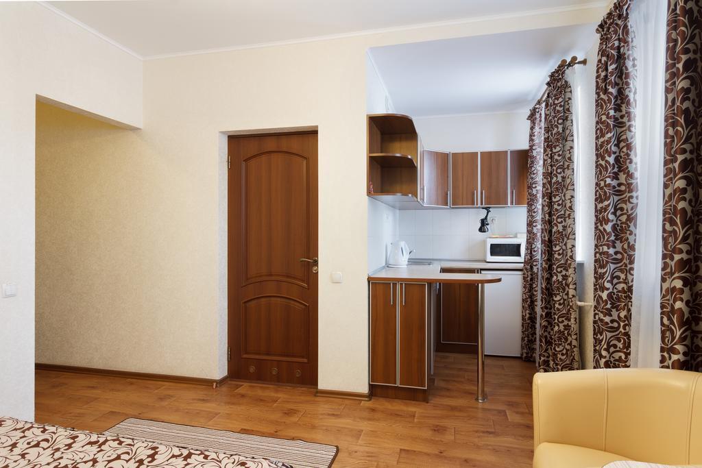 Complimente Guest House Charkov Buitenkant foto