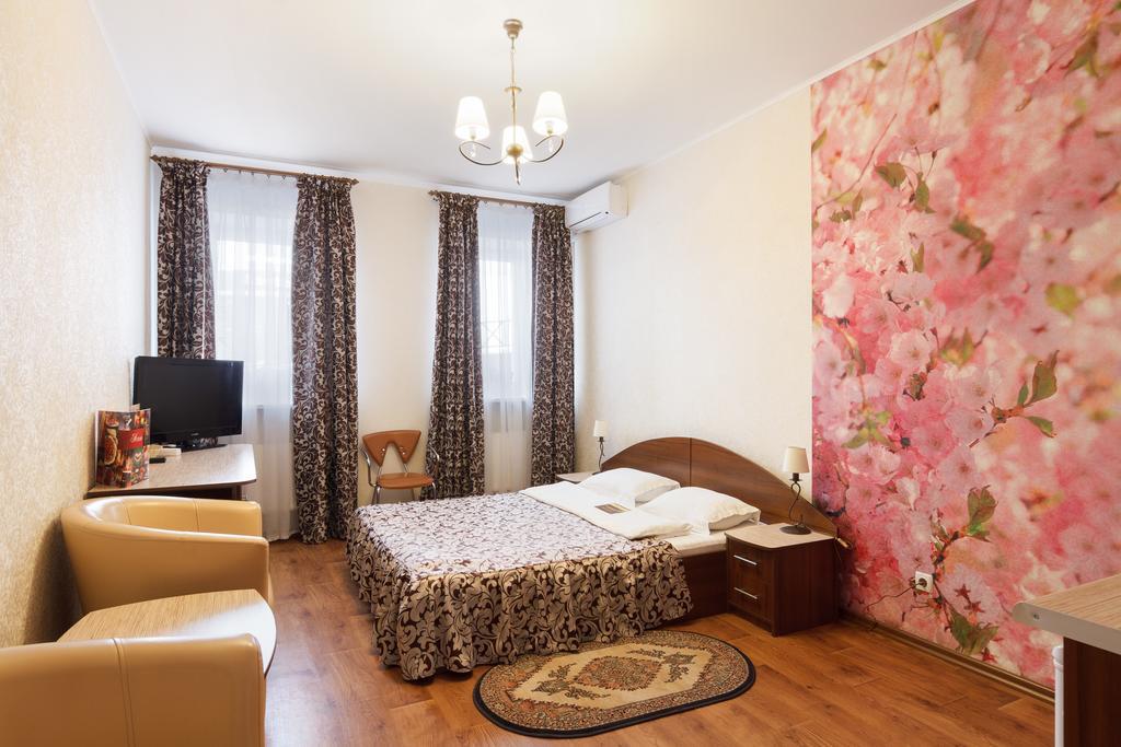 Complimente Guest House Charkov Buitenkant foto